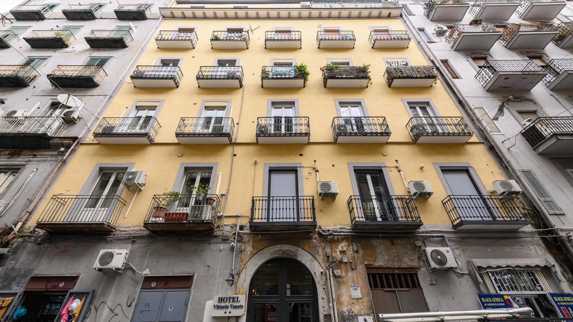 Marsala Apartment Napoli Centrale Italy